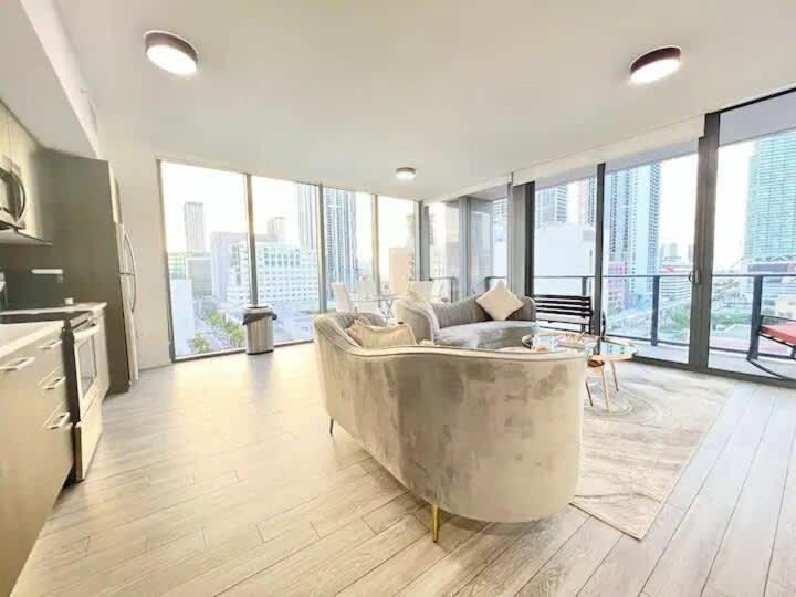 2Br, 2 Baths Lux Downtown Apt Heart Of Austin With Amazing Views, Pool, & Gym Exterior foto